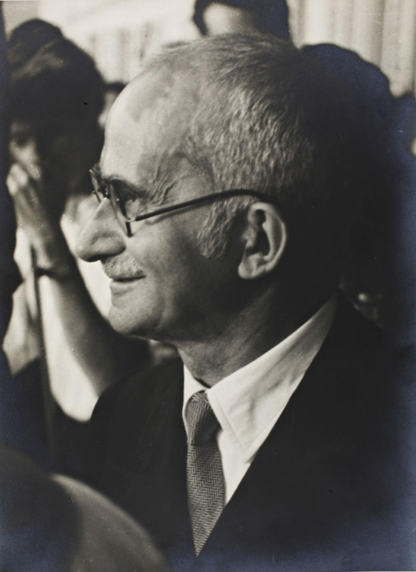 Il Presidente della Repubblica Luigi Einaudi di profilo