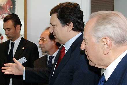 Il Presidente Ciampi con Josè Manuel Barroso, Presidente della Commissione Europea, in occasione dei colloqui al Parlamento Europeo