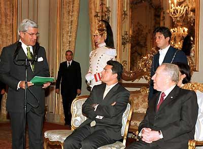 Il Presidente Ciampi durante l'incontro con gli esponenti della Mc Kinsey