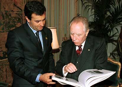 Il Presidente Ciampi con il Presidente della Camera Brasiliana On. Aècio Neves, al termine dei colloqui