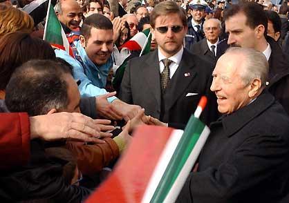 Il Presidente Ciampi al suo arrivo a Mazara del Vallo
