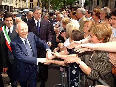 Il Presidente Ciampi al suo arrivo in città