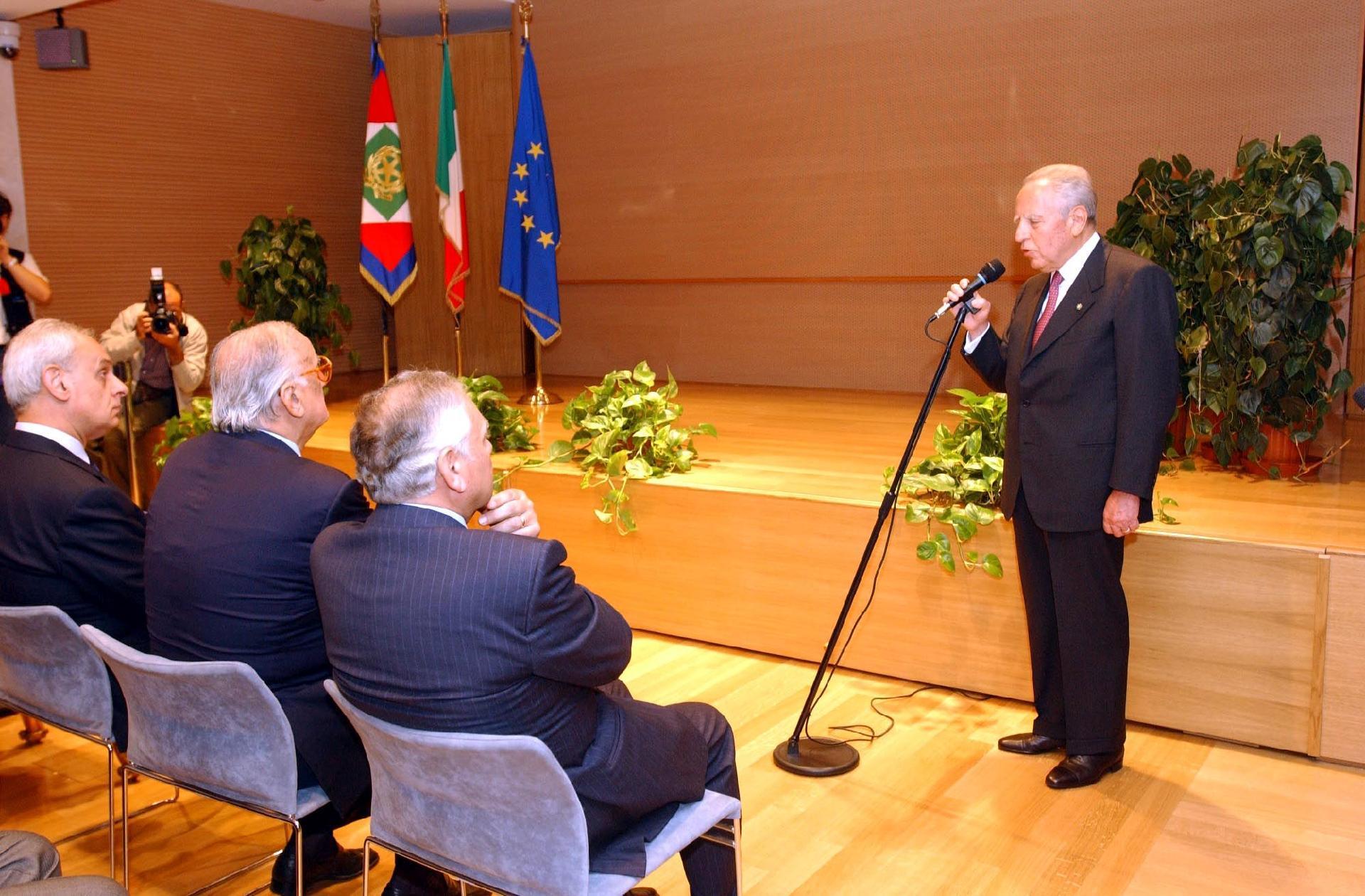 Intervento del Presidente della Repubblica per l'intitolazione di una sala del Consiglio Superiore della Magistratura a tutti i magistrati caduti nell'adempimento del dovere
