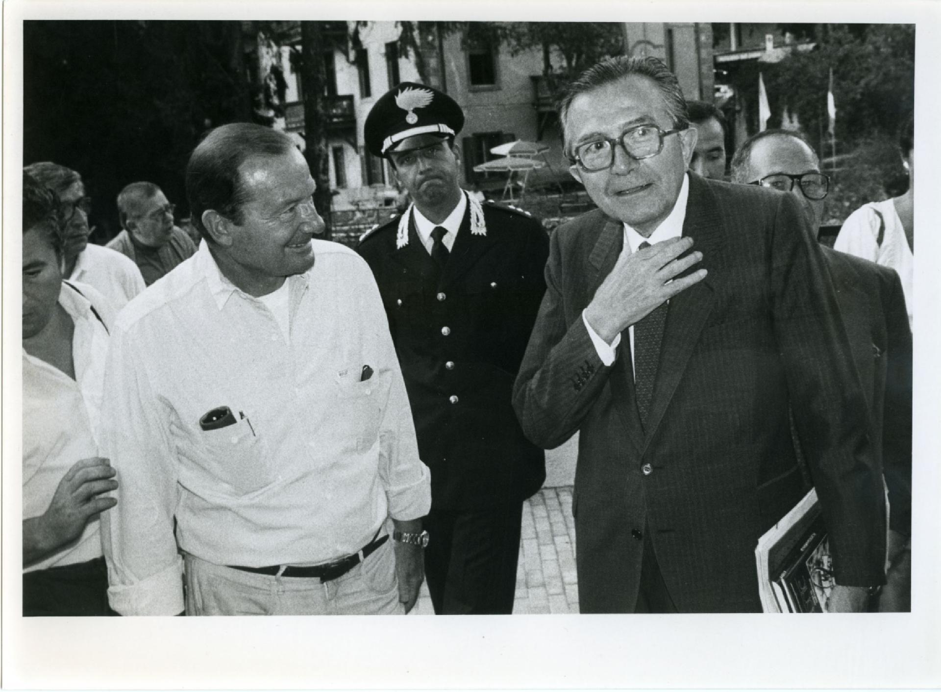 Gianni Bisiach con Giulio Andreotti al &quot;Premio Strega&quot; nel 1986