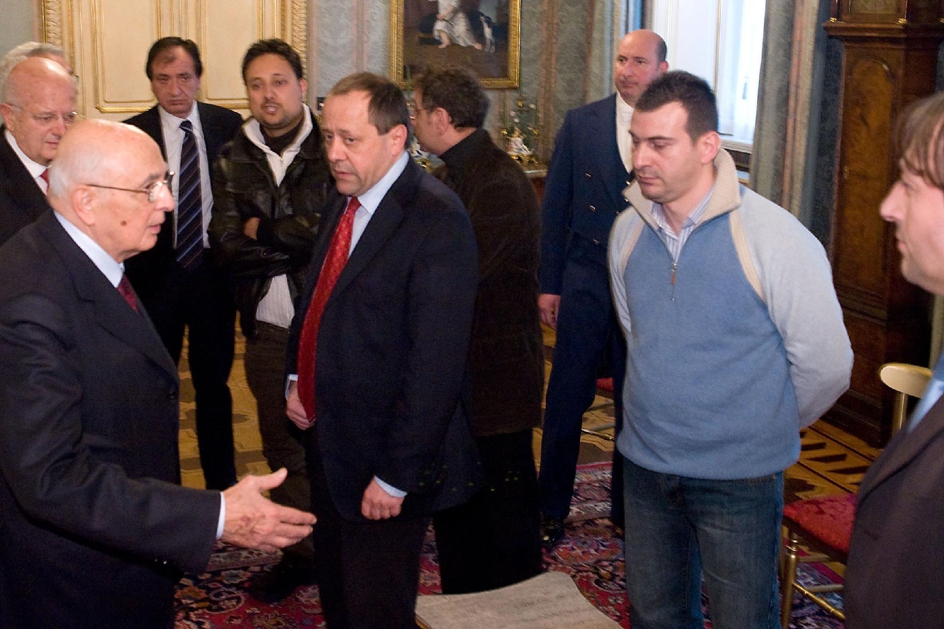 Il Presidente Giorgio Napolitano ha ricevuto per gli scambi degli auguri una delegazione della RSU della FIAT di Pomigliano d'Arco