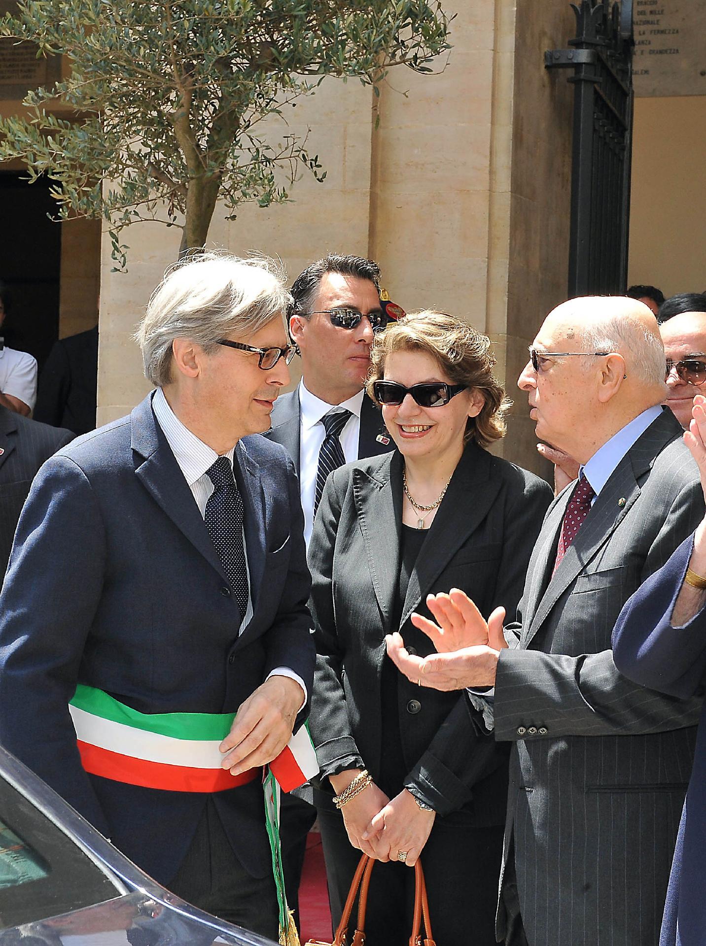 Il Presidente della Repubblica Giorgio Napolitano con Vittorio Sgarbi, Sindaco di Salemi
