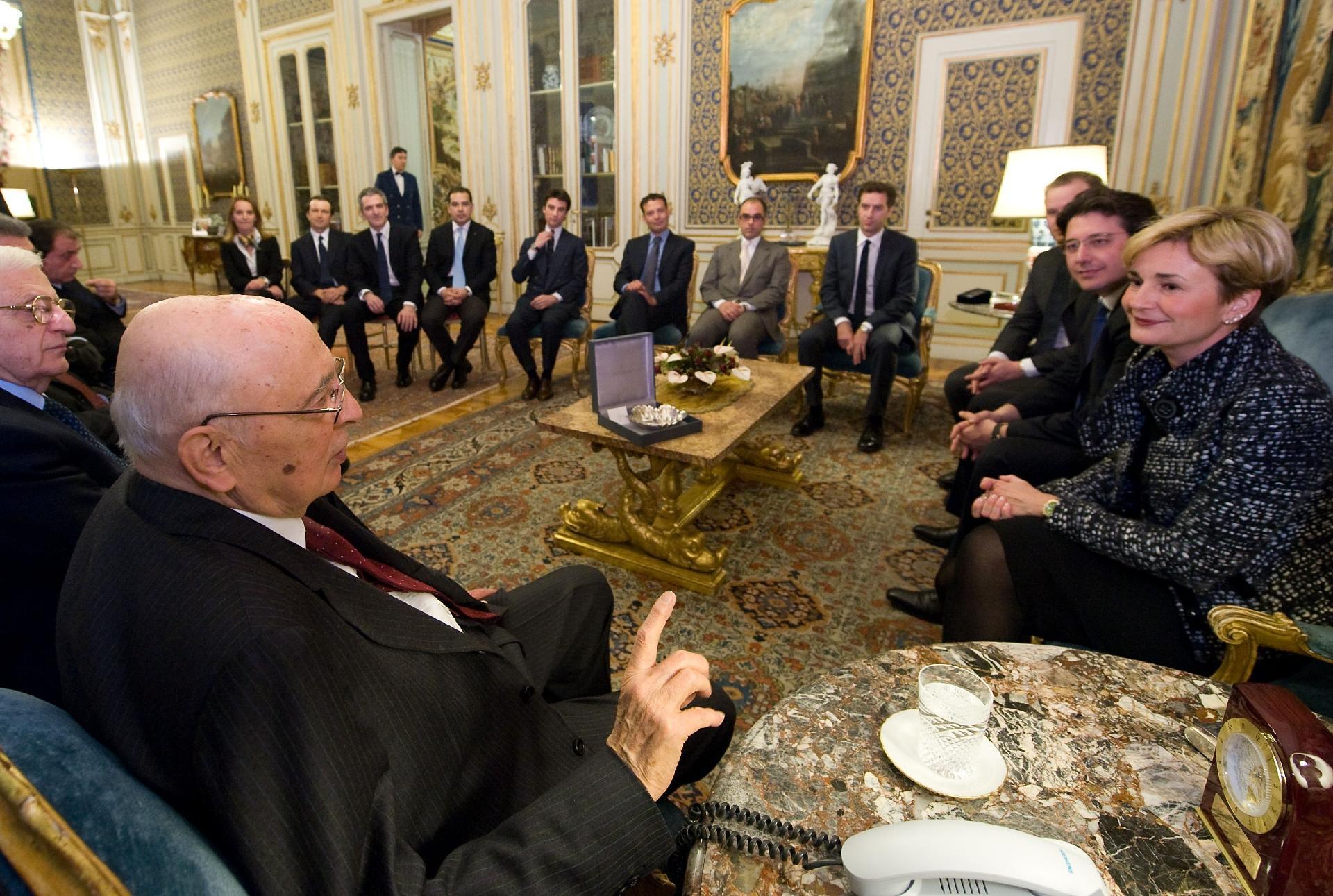 Il Presidente Giorgio Napolitano nel corso dei colloqui con Federica Guidi, Presidente nazionale dei Giovani di Confindustria e Vice Presidente di Confindustria, in occasione dell'incontro con i componenti il Consiglio di Presidenza