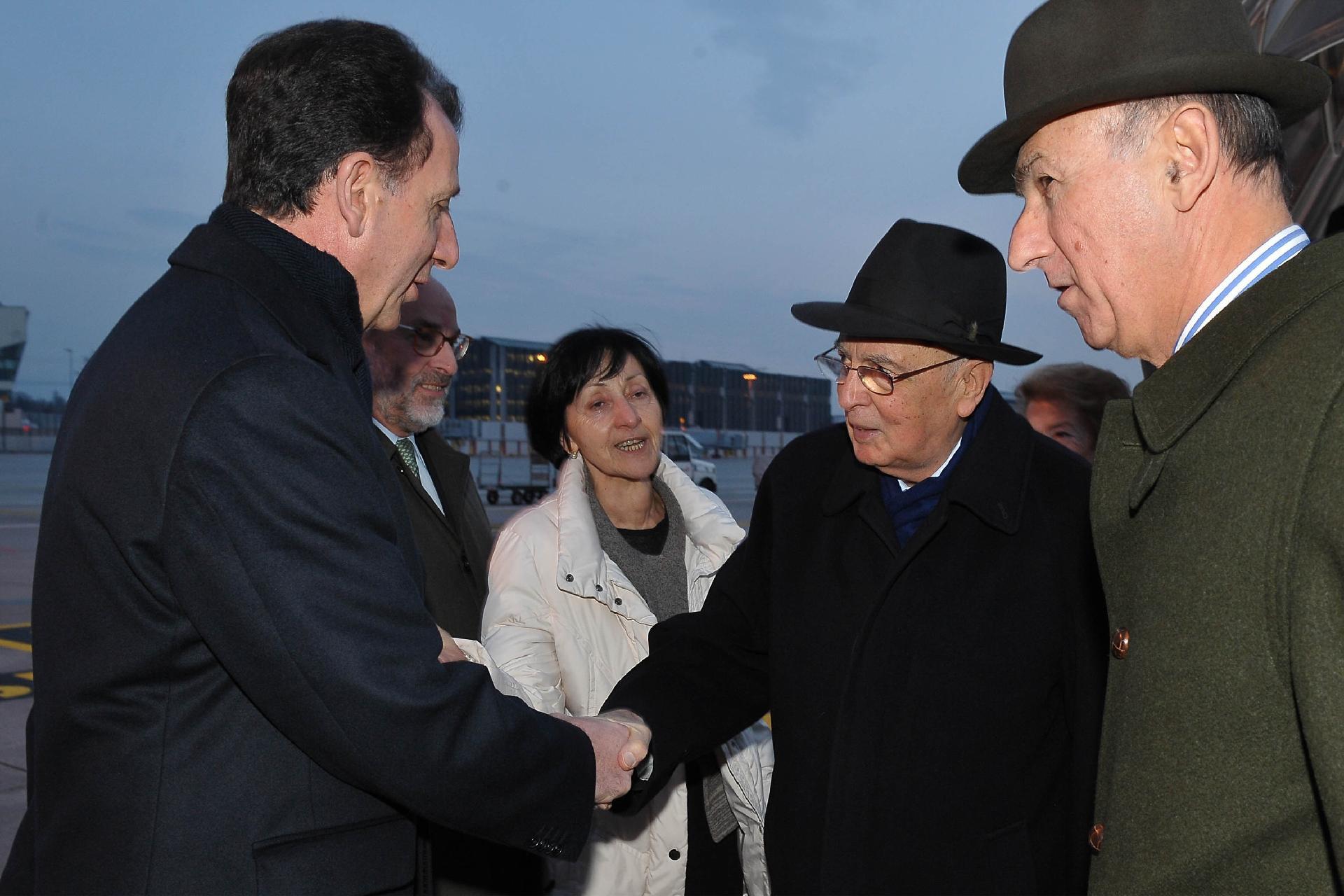 Il Presidente Giorgio Napolitano al suo arrivo a Ginevra in occasione della visita alle Nazioni Unite e al CERN