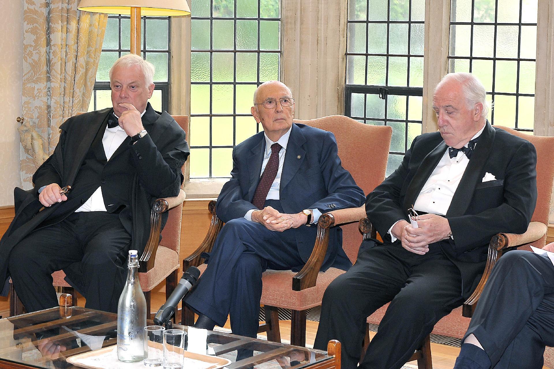 Il Presidente Giorgio Napolitano nel corso dell'incontro con i dottorandi ed i docenti del Dipartimento di Italianistica dell'Università di Oxford al Pembroke College