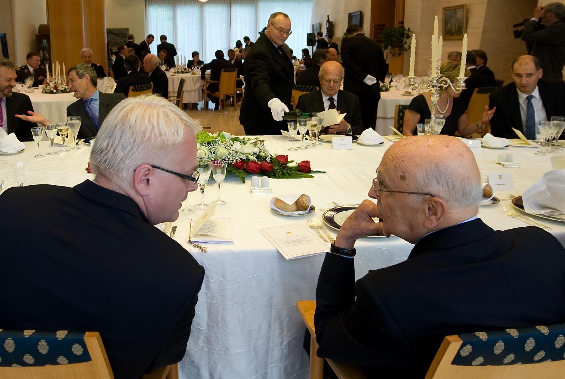 Il Presidente Giorgio Napolitano e il Presidente della Repubblica di Croazia Ivo Josipovic durante il pranzo di Stato
