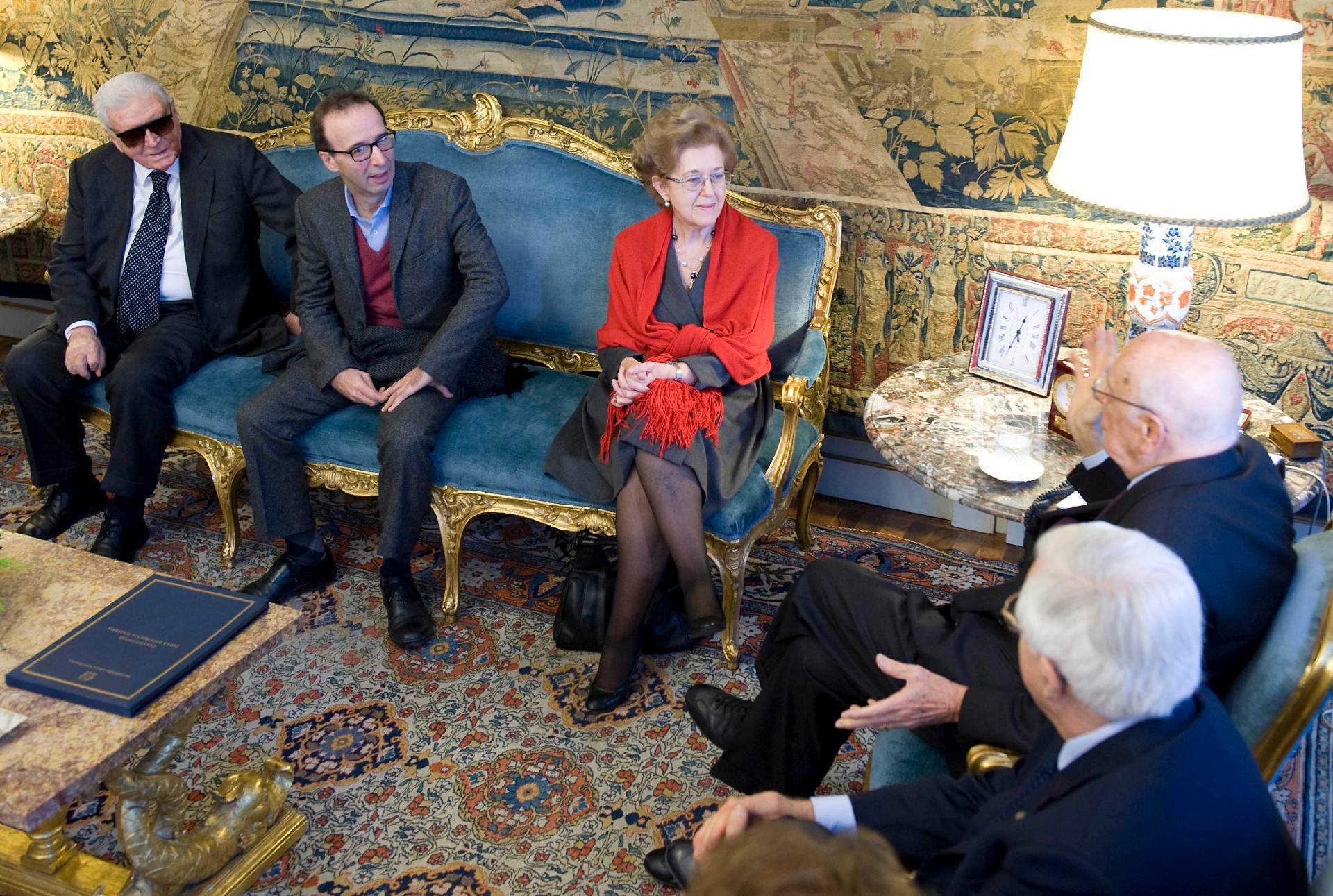 Il Presidente Giorgio Napolitano nel corso dell'incontro con il Presidente della RAI Anna Maria Tarantola, Roberto Benigni e Sergio Zavoli