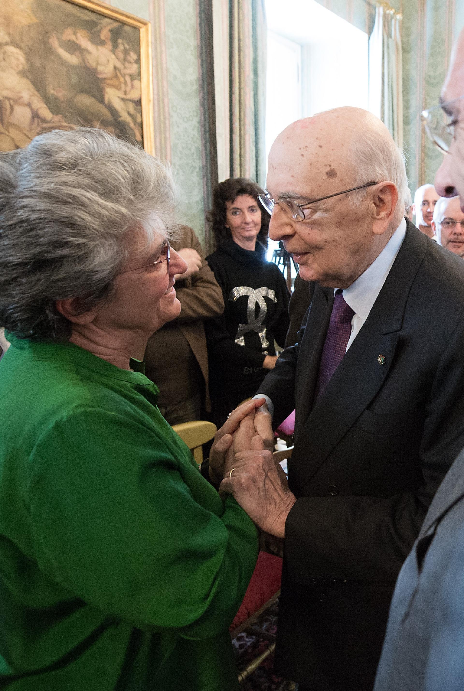 Il Presidente Giorgio Napolitano con la Prof.ssa Caterina D'Amico, Preside della Scuola Nazionale di Cinema in occasione dell'incontro con una delegazione della Fondazione "Centro Sperimentale di Cinematografia"