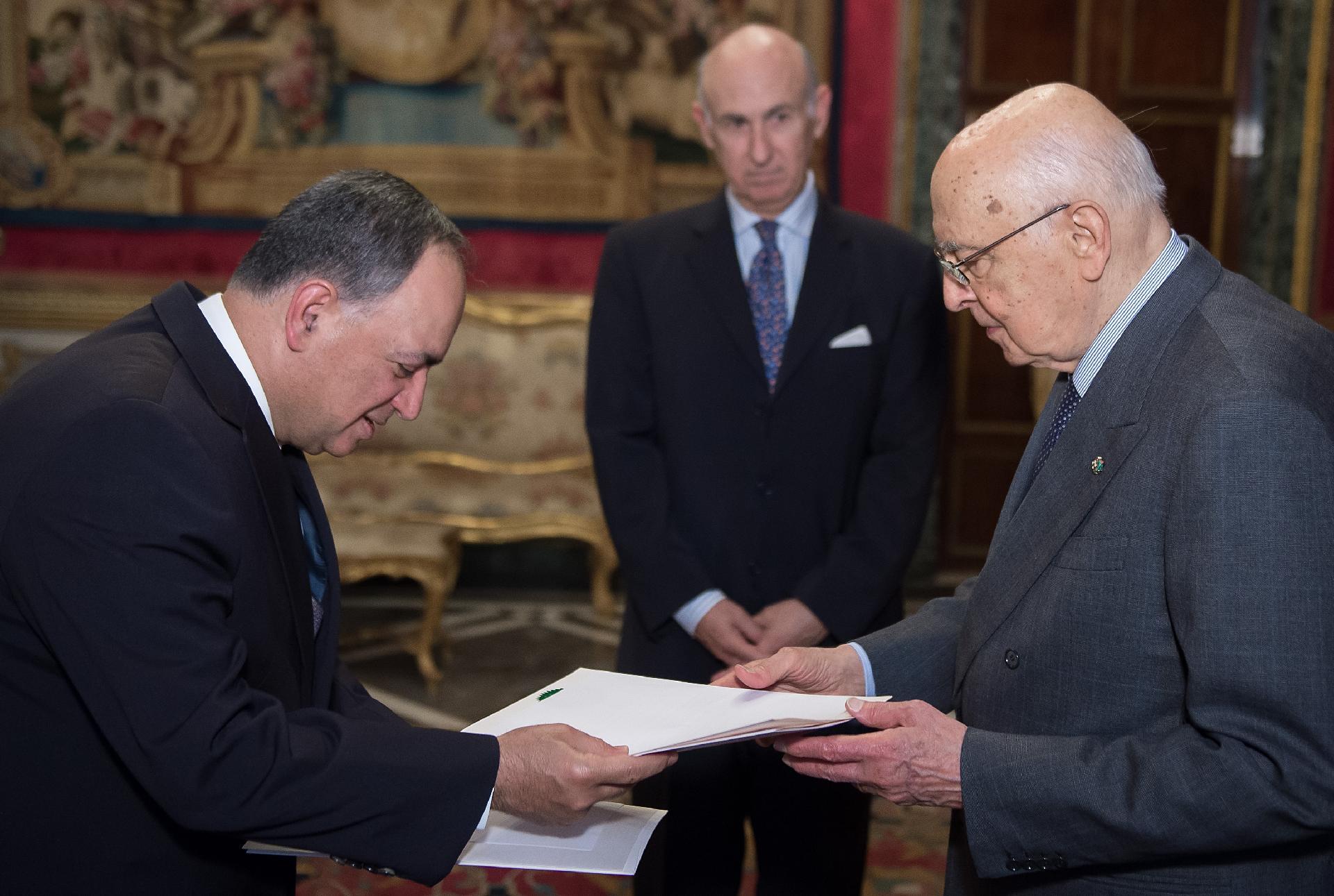 Il Presidente Giorgio Napolitano con S.E. il Signor Charbel Stephan, nuovo Ambasciatore della Repubblica Libanese, in occasione della presentazione delle Lettere Credenziali