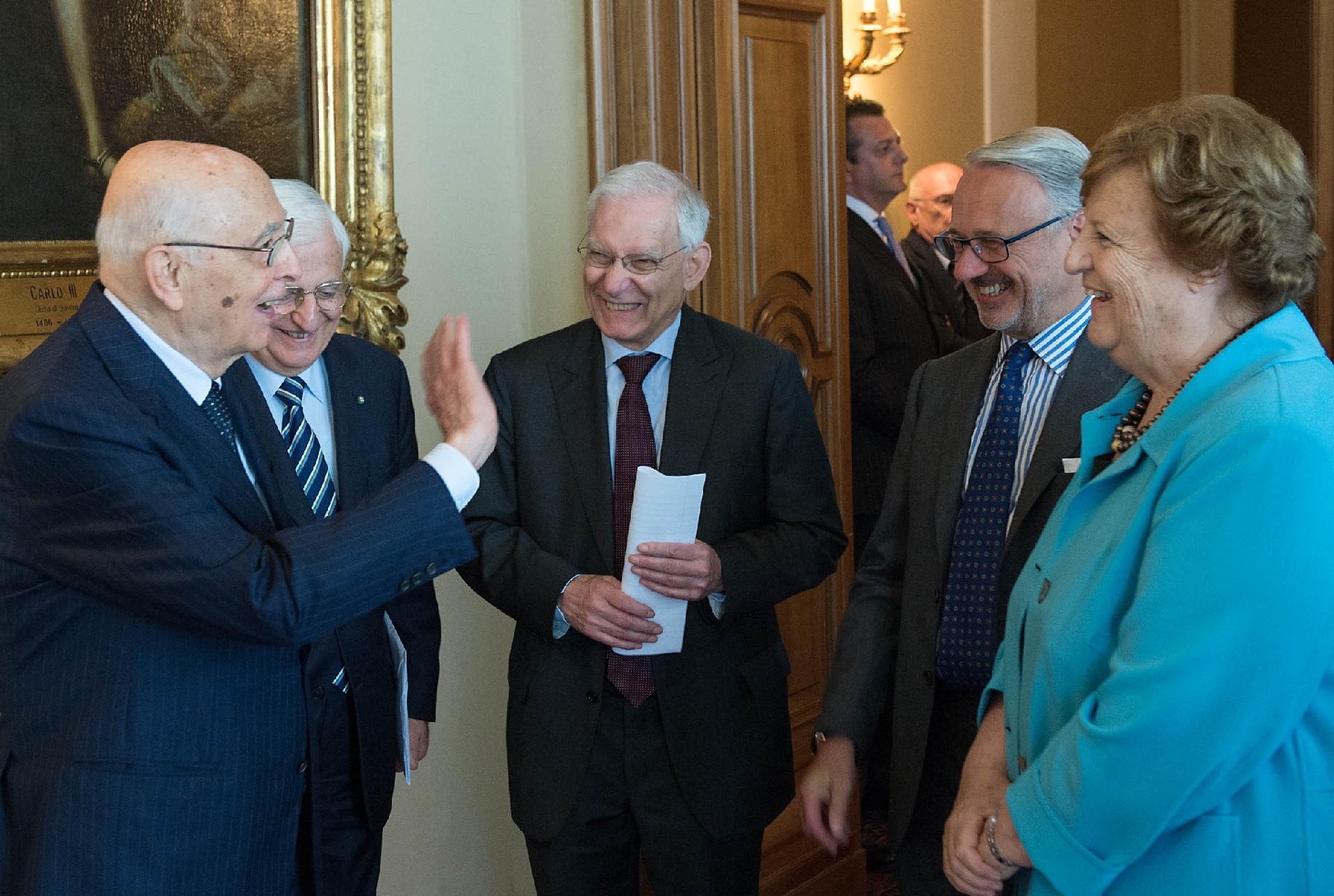 Il Presidente Giorgio Napolitano, con il Presidente della Scuola Superiore della Magistratura Valerio Onida, il Vice Presidente del CSM Michele Vietti e il Ministro della Giustizia Anna Maria Cancellieri, in occasione dell'incontro con i Magistrati ordinari in tirocinio