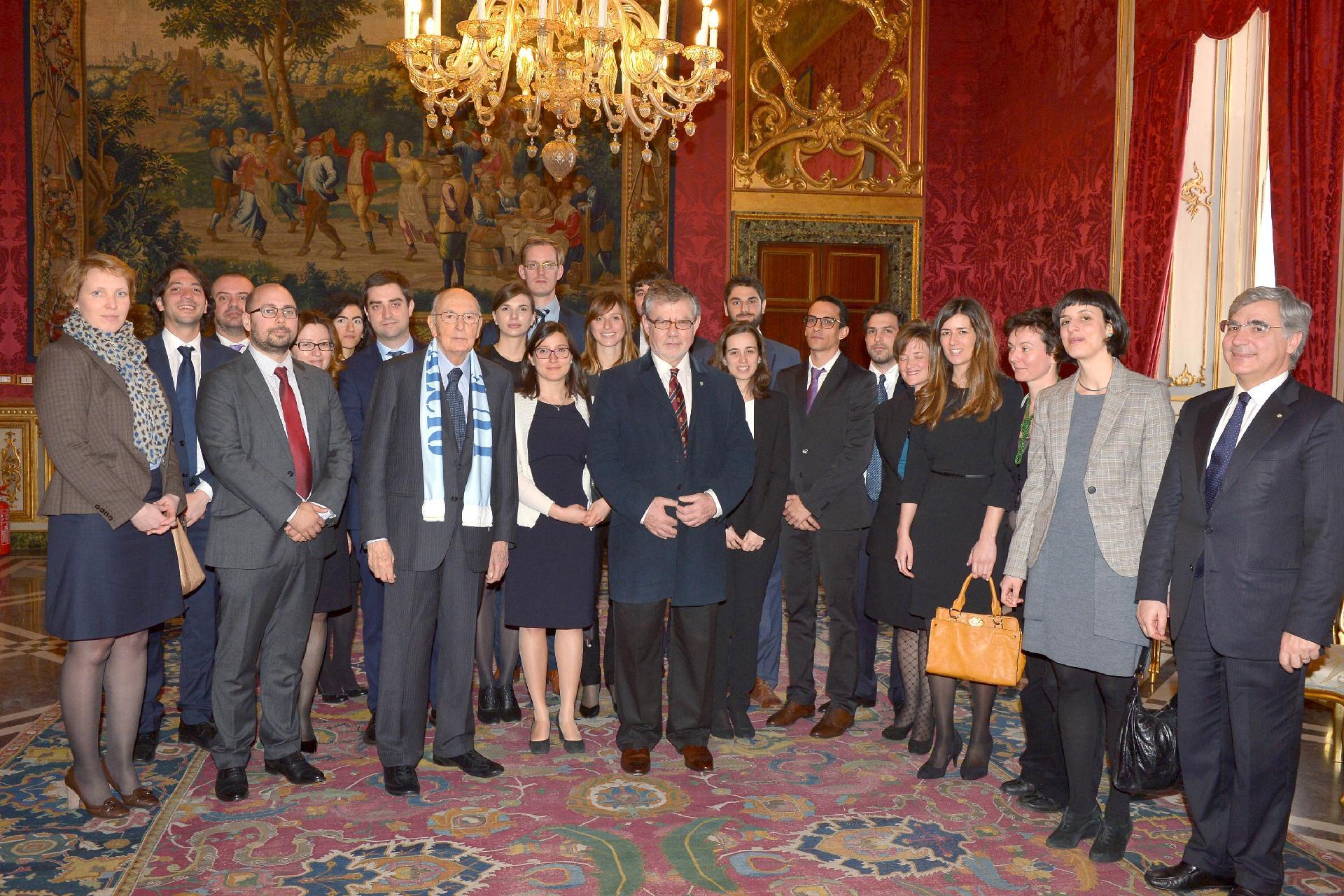 Il Presidente Giorgio Napolitano con il Prof. Joseph Weiler in occasione dell'incontro con una delegazione di ricercatori dell'Istituto Universitario Europeo di Firenze
