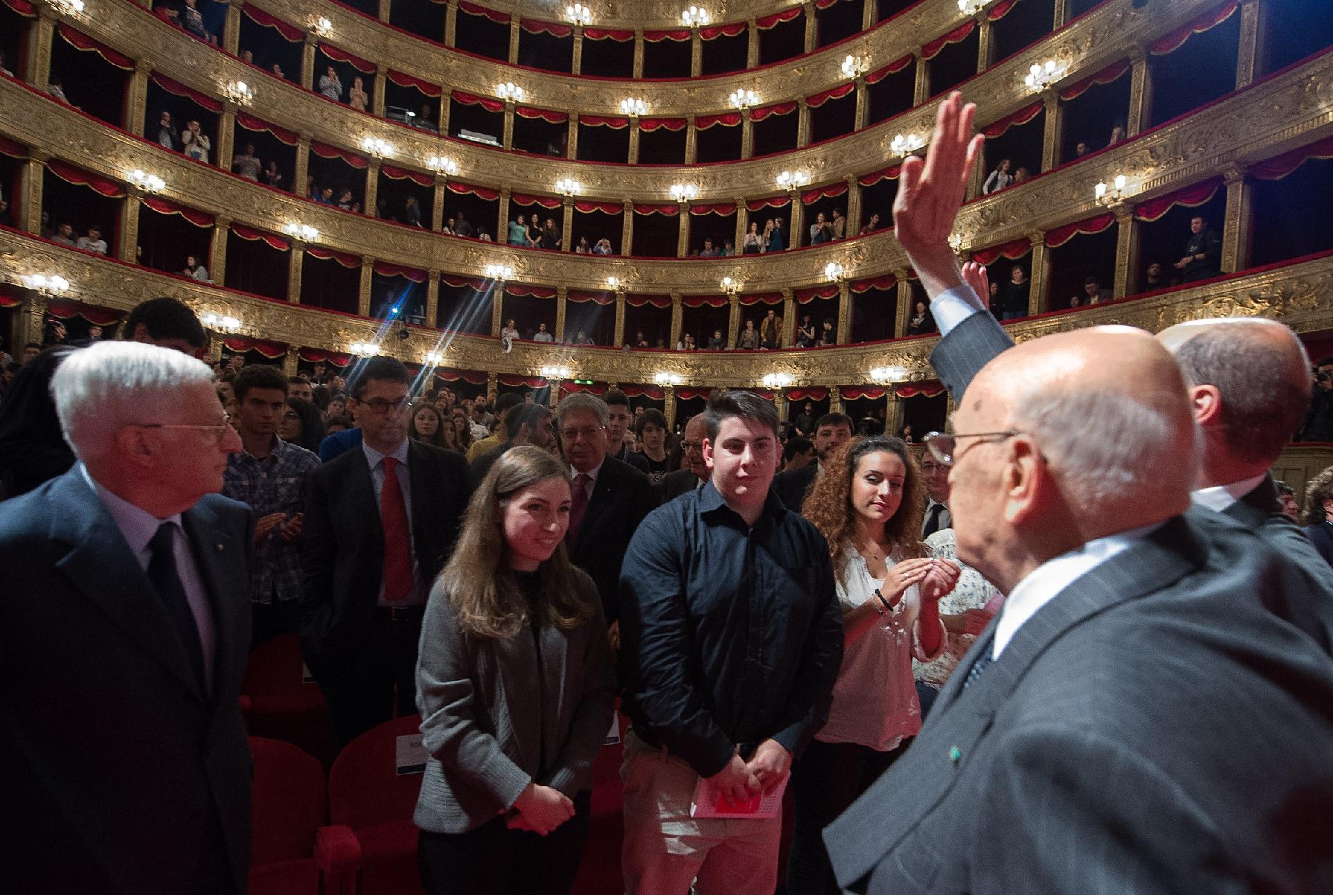 Il Presidente Giorgio Napolitano al termine dell'intervento all'iniziativa "Il terrorismo raccontato ai ragazzi"