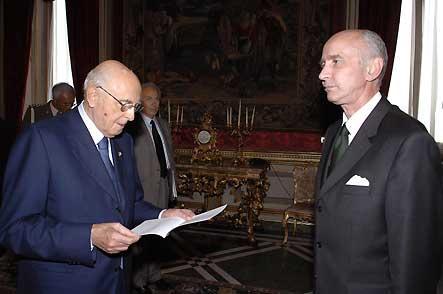 Il Presidente Giorgio Napolitano con l'Ambasciatore Jan de Bock, nuovo Ambasciatore del Regno del Belgio, in occasione della presentazione delle Lettere Credenziali