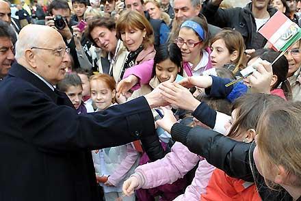 Il Presidente Giorgio Napolitano al suo arrivo in città