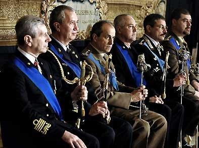 Gli Insigniti dell'Ordine Militare d'Italia, alla presenza del Presidente della Repubblica Giorgio Napolitano e del Ministro della Difesa, Ignazio La Russa
