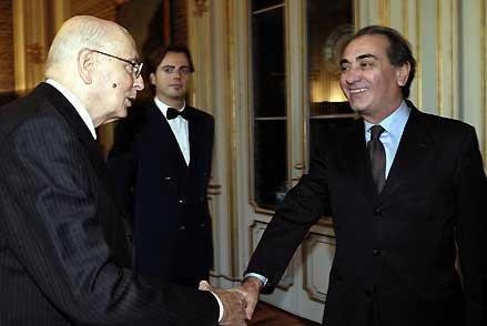 Il Presidente Giorgio Napolitano accoglie Oreste Dominioni, Presidente dell'Unione Camere Penali Italiane e una delegazione del sodalizio