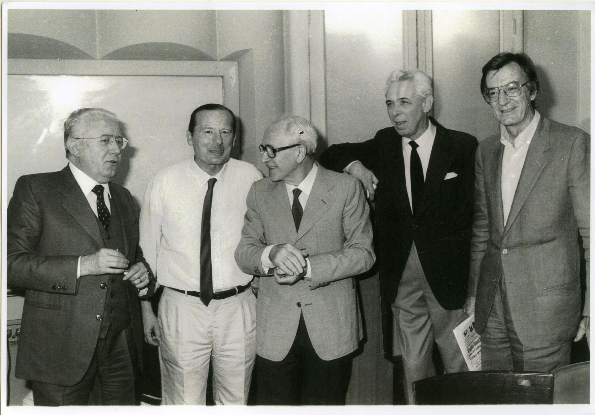 Gianni Bisiach con Giuseppe Zamberletti, Arrigo Levi, Pietro Garinei e Carlo Lizzani a &quot;Radio anch&apos;io&quot; nello studio 8 di via Asiago n. 10 a Roma nel 1988