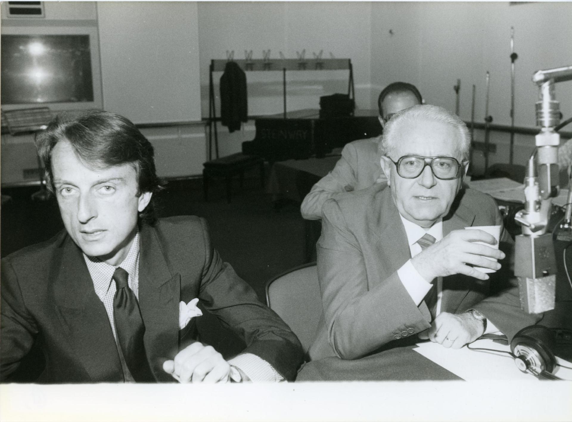 Luca Cordero di Montezemolo e Giuseppe Zamberletti a &quot;Radio anch&apos;io&quot; nello studio 8 di via Asiago n. 10 a Roma nel 1981