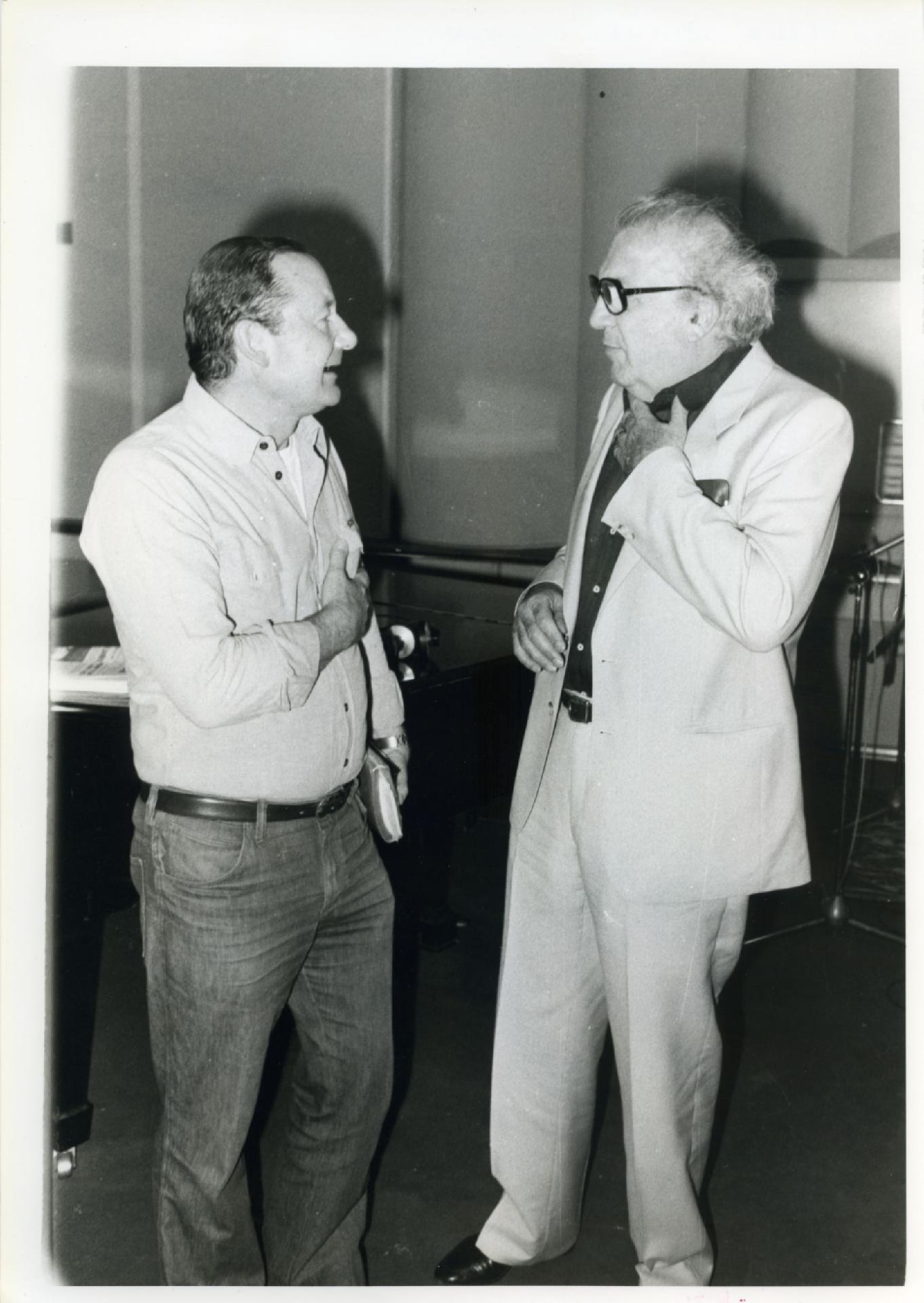 Gianni Bisiach con Federico Fellini a &quot;Radio anch&apos;io&quot; nello studio 8 di via Asiago n. 10 a Roma nel 1981
