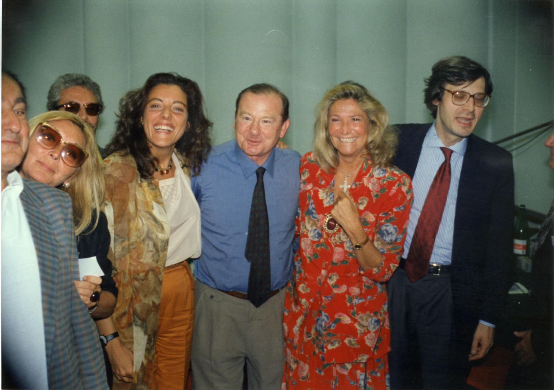 Gianni Bisiach con Adele De Pascale, Marta Marzotto e Vittorio Sgarbi a &quot;Radio anch&apos;io&quot; nello studio 8 di via Asiago n. 10 a Roma nel 1990