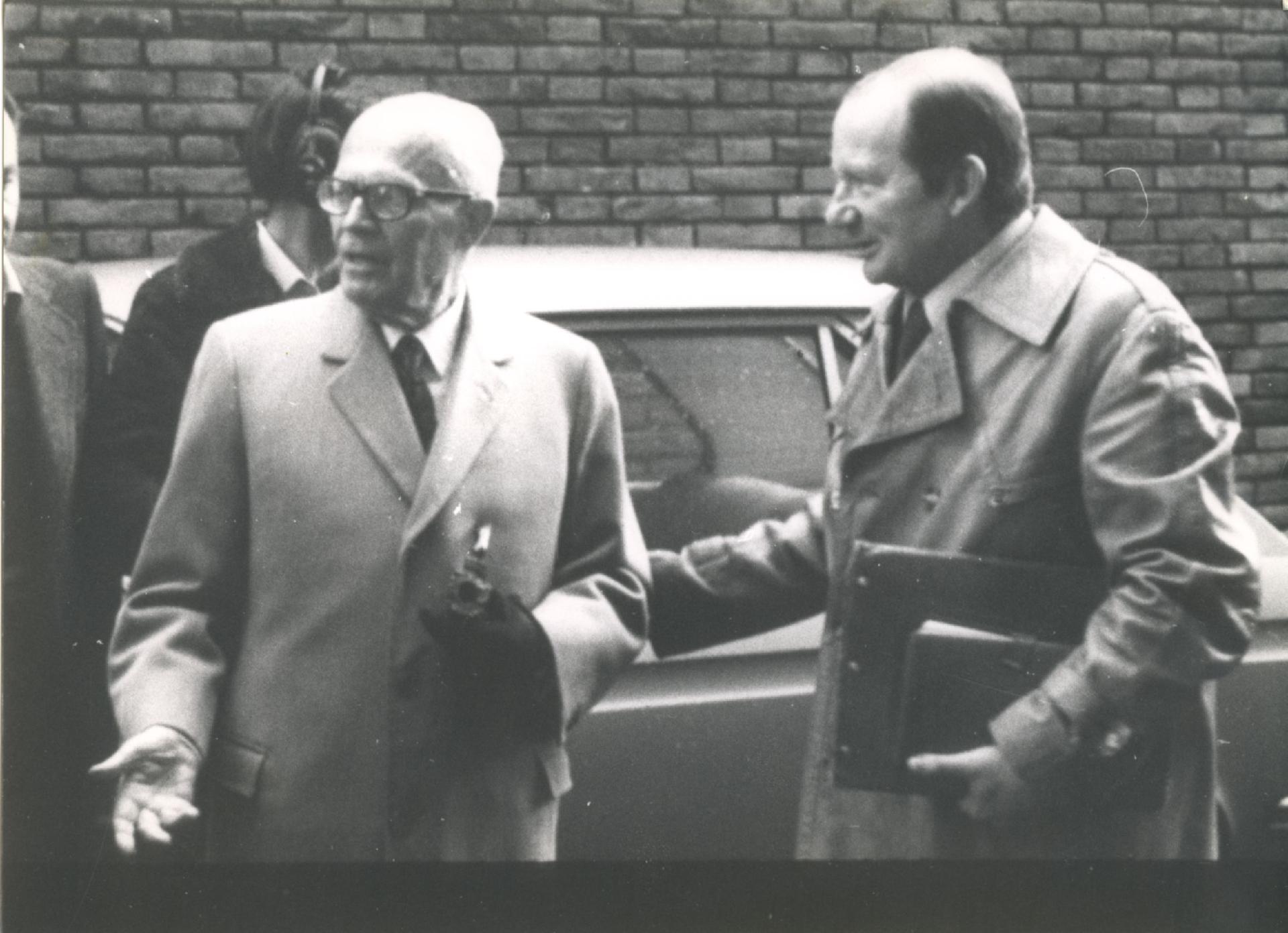 Per la trasmissione &quot;Testimoni oculari&quot; Gianni Bisiach con Sandro Pertini a Roma, nel carcere di Regina Coeli nel 1978