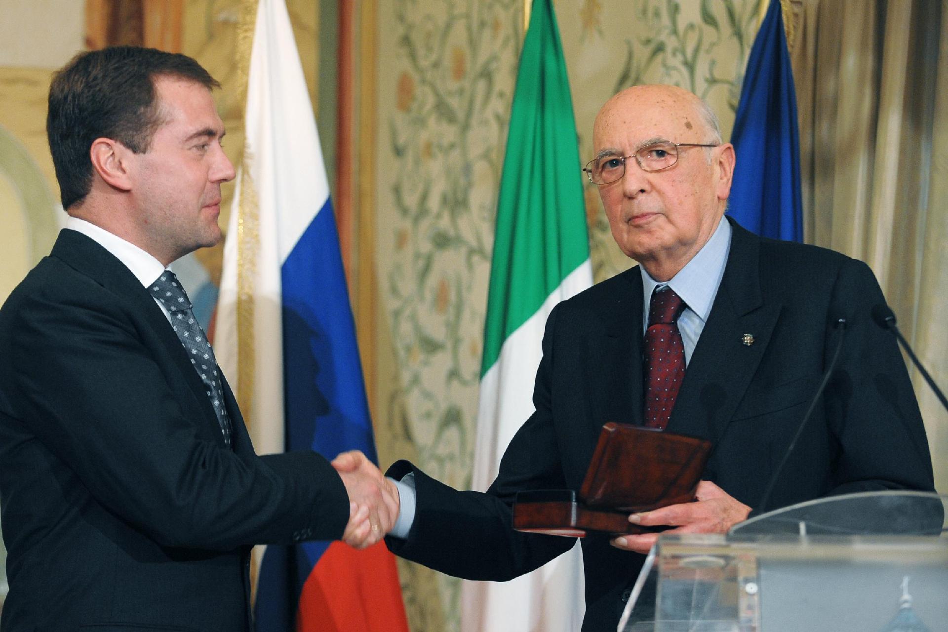 Intervento a Bari per rincontro con il Presidente della Federazione Russa e la Signora Medvedeva, in occasione della consegna delle chiavi della Chiesa ortodossa di San Nicola