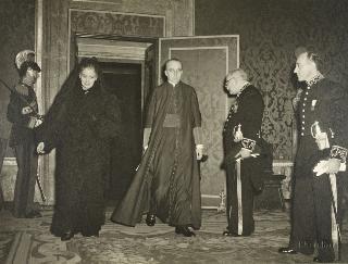 Visita di Ida Einaudi Pellegrini a Papa Pio XII (Città del Vaticano)