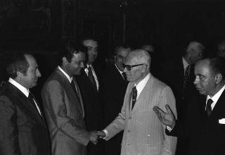 Il Presidente della Repubblica Sandro Pertini riceve Tommaso Morlino, ministro incaricato per le Regioni, con i presidenti delle Giunte regionali italiane