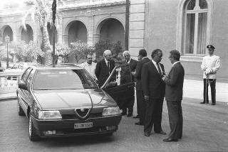 Presentazione della nuova autovettura Alfa Romeo 164 - Foto dei Presidenti  della Repubblica - Portale storico della Presidenza della Repubblica