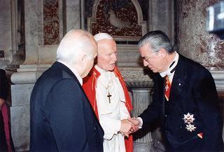 Città del Vaticano: intervento del Presidente della Repubblica alla Cappella Papale, presieduta dal Santo Padre, per il 50° anniversario della fine della II Guerra mondiale