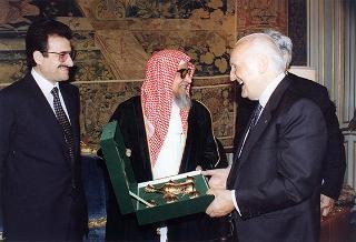 Incontro con Muhammad Ibn Ibrahim Uthman Ibn Jubair, presidente della Camera dei Deputati del Regno dell'Arabia Saudita