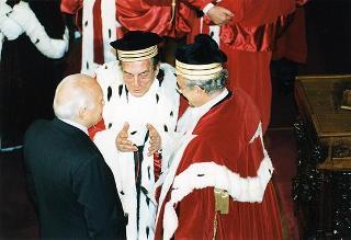 Intervento del Presidente della Repubblica, in forma ufficiale, all'inaugurazione dell'anno giudiziario 1999 della Corte Suprema di Cassazione. Roma, Palazzo di Giustizia