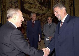 Il Presidente Ciampi con il Presidente della Repubblica di Romania Emil Constantinescu
