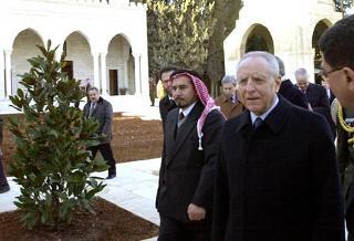 Il Presidente Ciampi rende omaggio ai Sovrani Ascemiti Re Hussein, Re Talal e Re Abdullah al Cimitero Reale