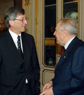 Il Presidente Ciampi con Jean Claude Junker, Primo Ministro del Lussemburgo, in occasione dell'incontro al Quirinale