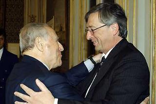 Il Presidente Ciampi accoglie, nel suo studio al Quirinale, Jean Claude Junker, Primo Ministro del Granducato del Lussemburgo