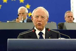Il Presidente Ciampi, durante la sua allocuzione al Parlamento Europeo