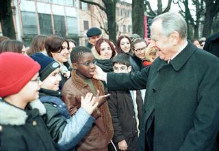 Visita del Presidente della Repubblica Carlo Azeglio Ciampi in Emilia Romagna (7-9 febbraio 2000). Arrivo al Museo Internazionale delle Ceramiche di Faenza