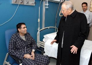 Visita al militare Antonio Altavilla ferito a Nassiriya in Iraq, Roma, Ospedale Militare del Celio