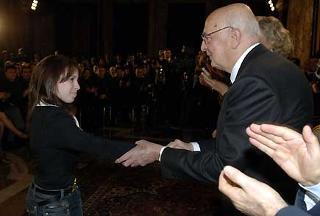 Il Presidente Giorgio Napolitano con Vanessa Ferrari, Campionessa del mondo di Ginnastica Artistica.