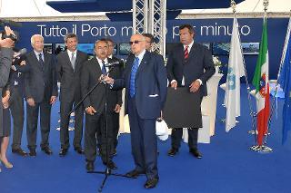 Il Presidente Giorgio Napolitano durante il suo intervento in occasione dell'incontro con i componenti la Comunità portuale