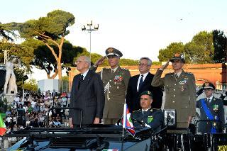 Il Presidente della Repubblica Giorgio Napolitano durante la rassegna dei Reparti schierati con Bandiera e Banda in occasione del 237° Anniversario di Fondazione del Corpo della Guardia di Finanza