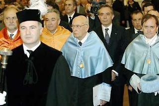 Il Presidente Giorgio Napolitano durante la cerimonia di conferimento di Laurea &quot;honoris causa&quot; all'Università Complutense