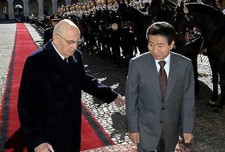 Il Presidente Giorgio Napolitano accoglie Roh Moo-hyun, Presidente della Repubblica di Corea in occasione della visita ufficiale