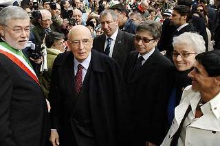 Il Presidente Giorgio Napolitano, accolto dalle Autorità Istituzionali all'arrivo a Palazzo D'Accursio