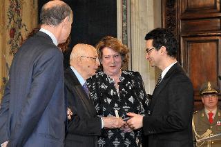 Il Presidente Giorgio Napolitano consegna il Premio Leonardo all'Innovazione 2011 a Federico Marchetti, Presidente e fondatore di &quot;Yoox Group&quot; in occasione della cerimonia per la &quot;Giornata della Qualità Italia&quot;